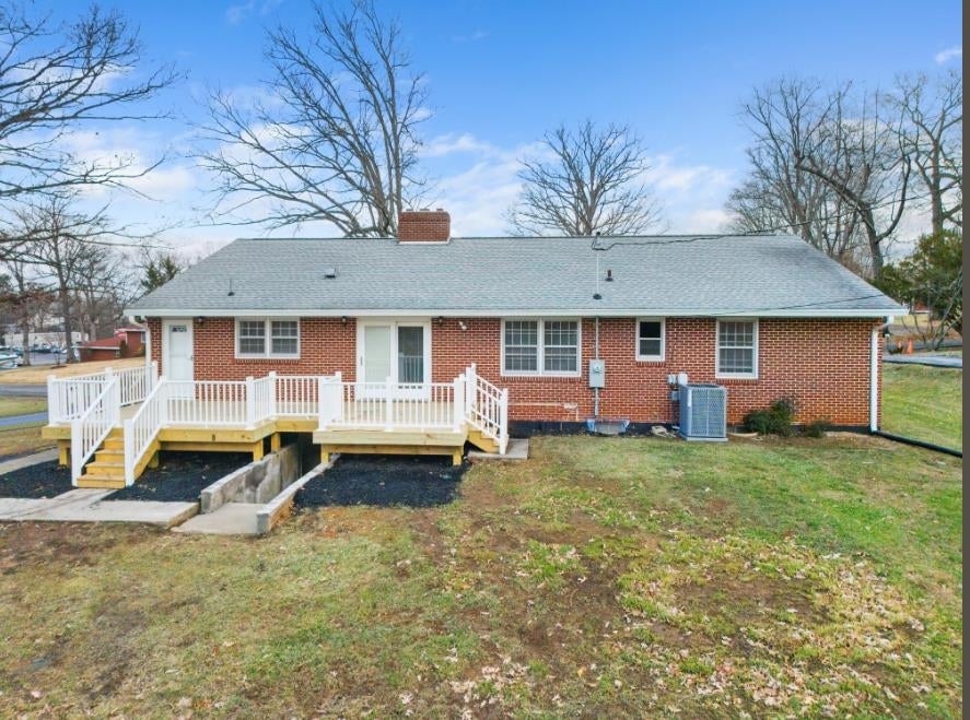 215 Overhill Road Christiansburg, VA 24073 - Photo 61 of 76 Gallery Image 61