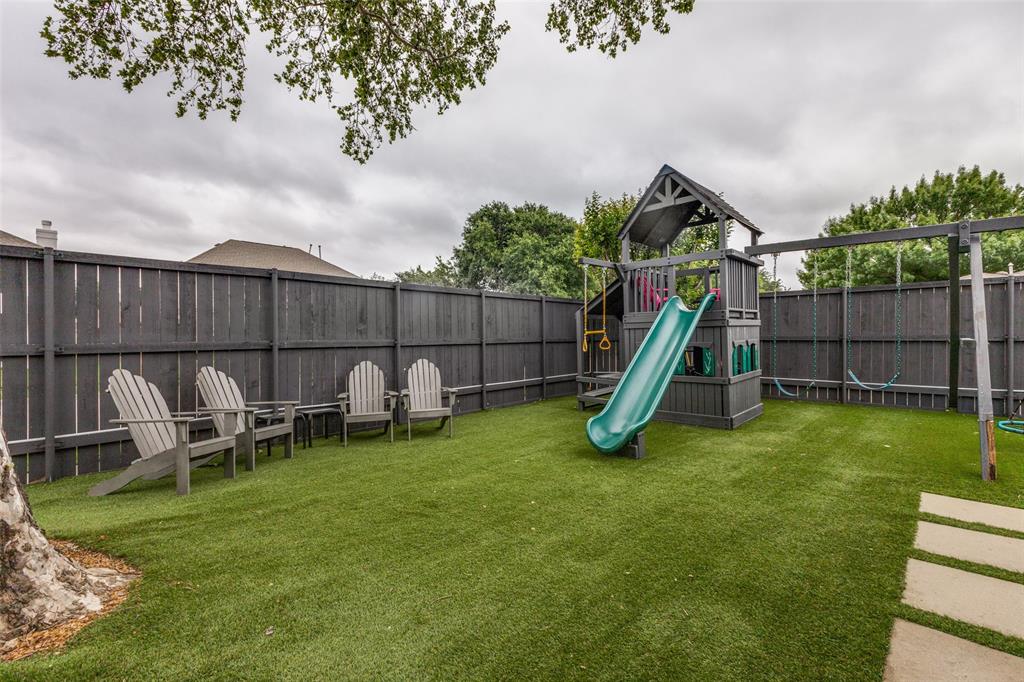 2300 Regal Road Plano, TX 75075 - Photo 32 of 34