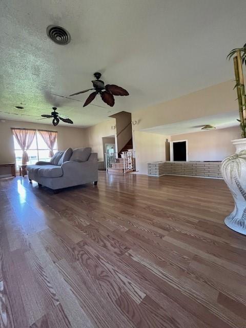 419 Terry Parkway Terrytown, LA 70056 - Photo 3 of 28