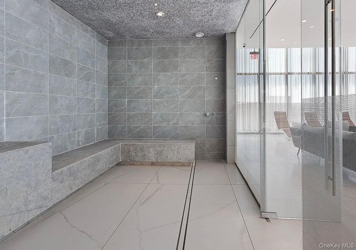 131-03 40 Road, Unit 10H Queens, NY 11354 - Photo 9 of 10