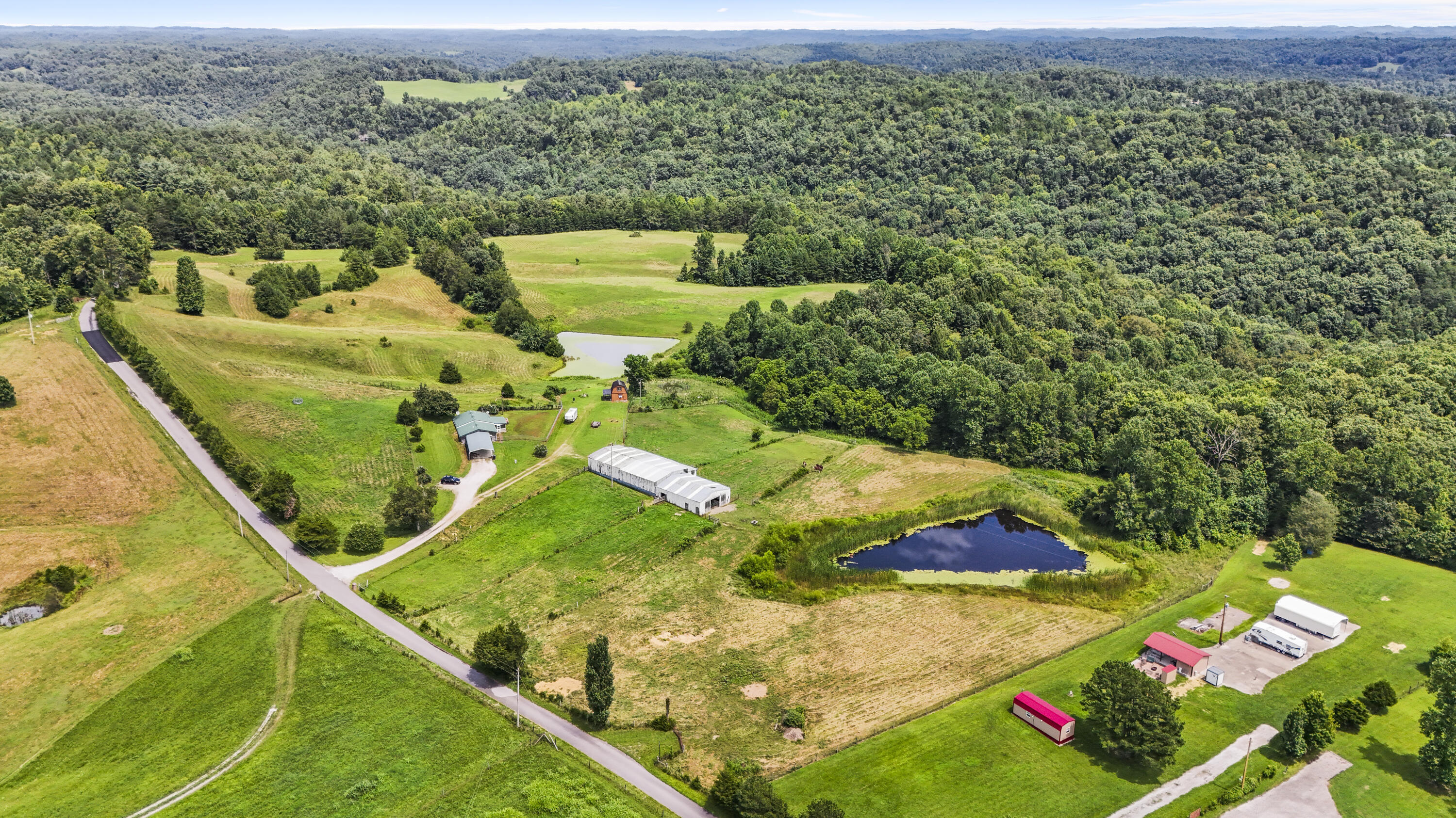 5119 Shoemaker Ridge Zoe, KY 41397 - Photo 1 of 46 DJI_20250806135326_0040_D