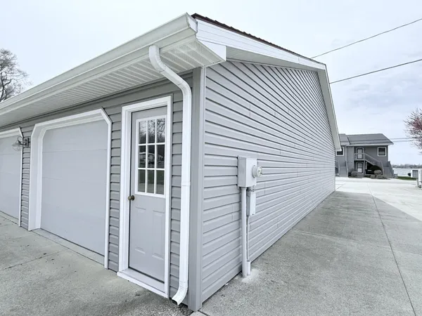 $389,000 | 566 Lake Drive, Unit A, Coldwater, MI 49036