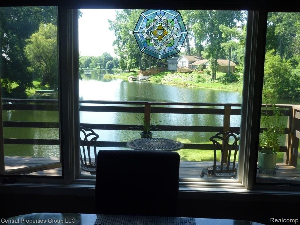 2845 Ripple Way White Lake, MI 48383 - Photo 6 of 29 Gorgeous Views From DR