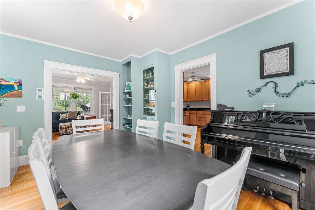 154 Cherry Street Newton, MA 02465 - Photo 8 of 36