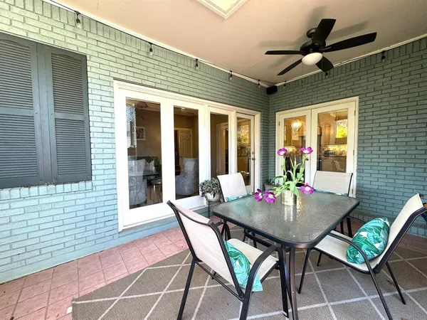 a view of a outdoor seating area with furniture