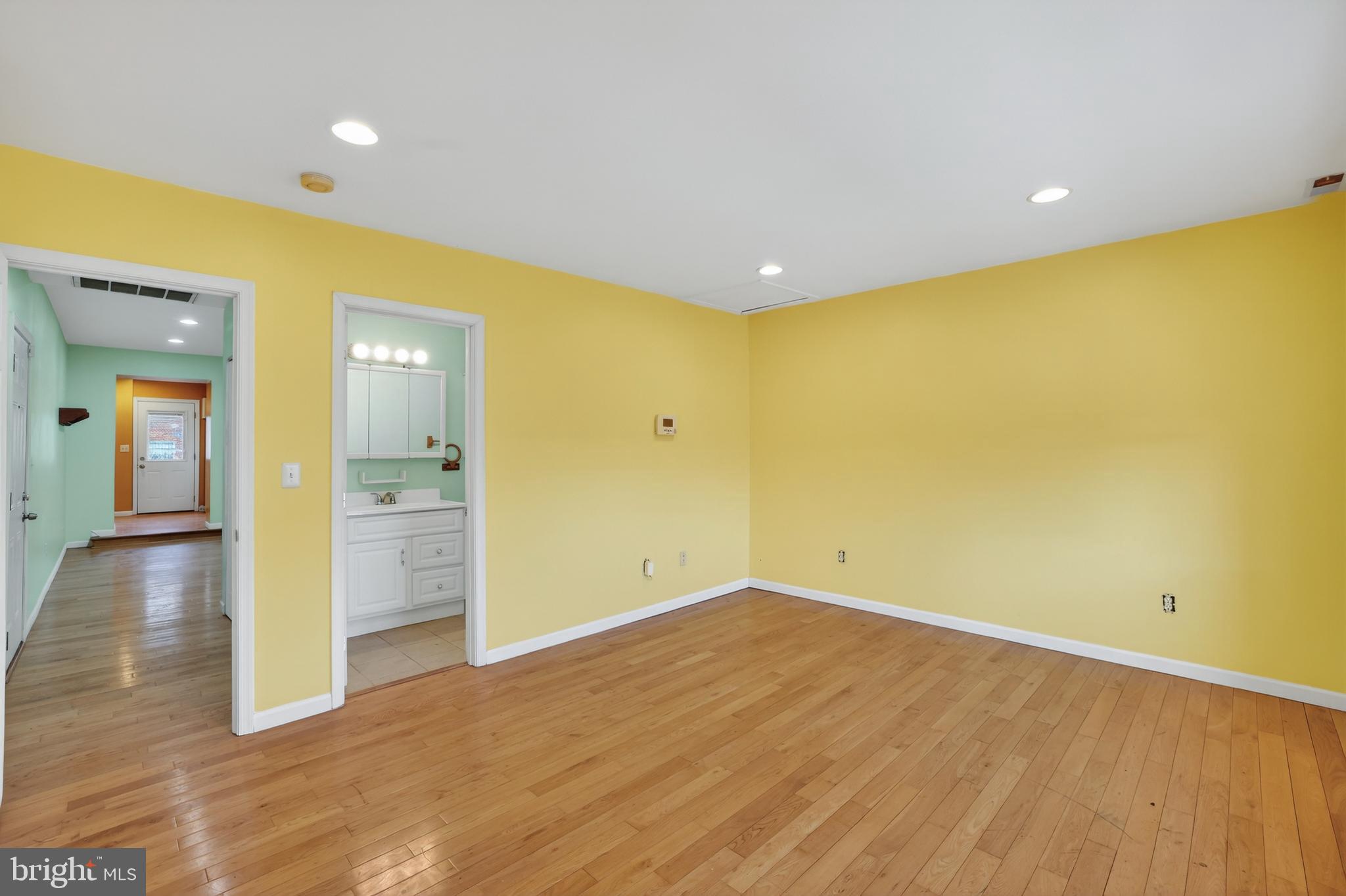 1227 Meigs Place Northeast, Unit D Washington, DC 20002 - Photo 2 of 19