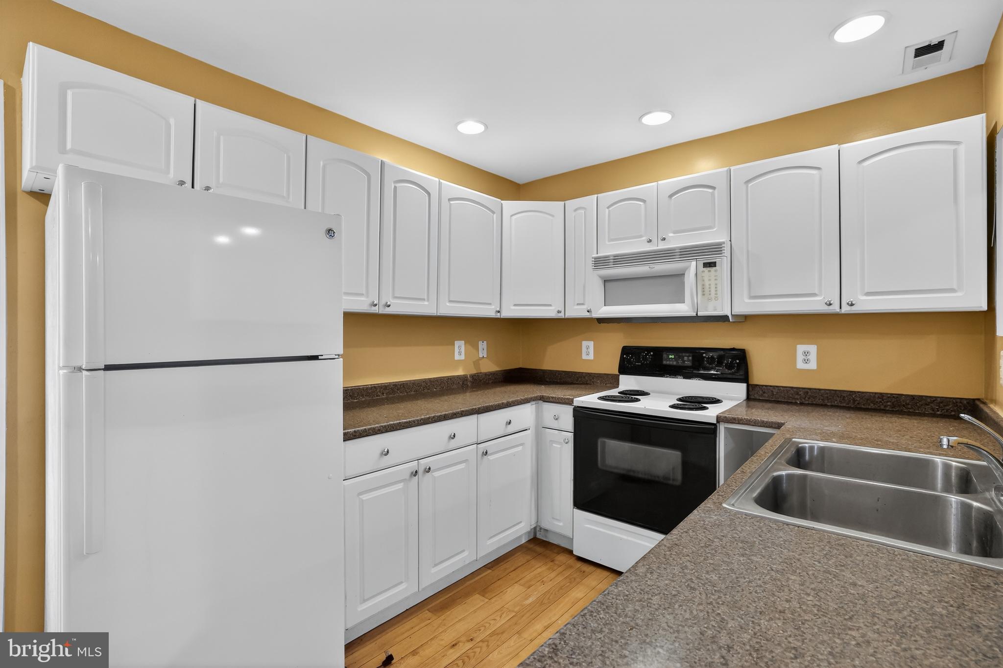 1227 Meigs Place Northeast, Unit D Washington, DC 20002 - Photo 7 of 19