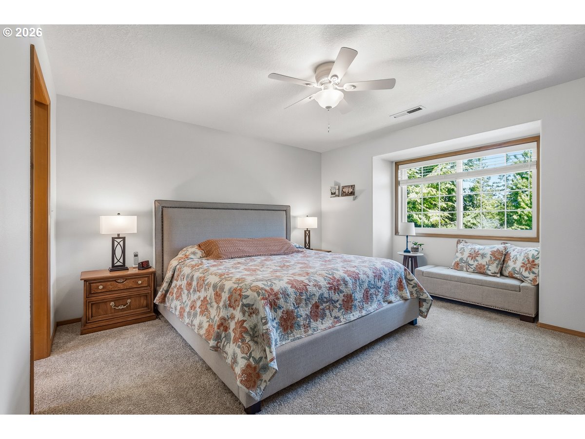 19010 Southwest Bany Road Beaverton, OR 97007 - Photo 21 of 37