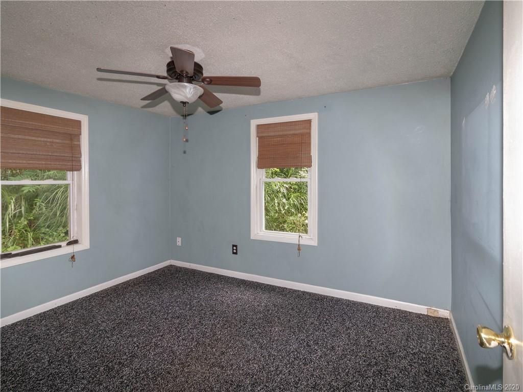 367 Sunny Brook Drive Spruce Pine, NC 28777 - Photo 13 of 23 Gallery Image 13