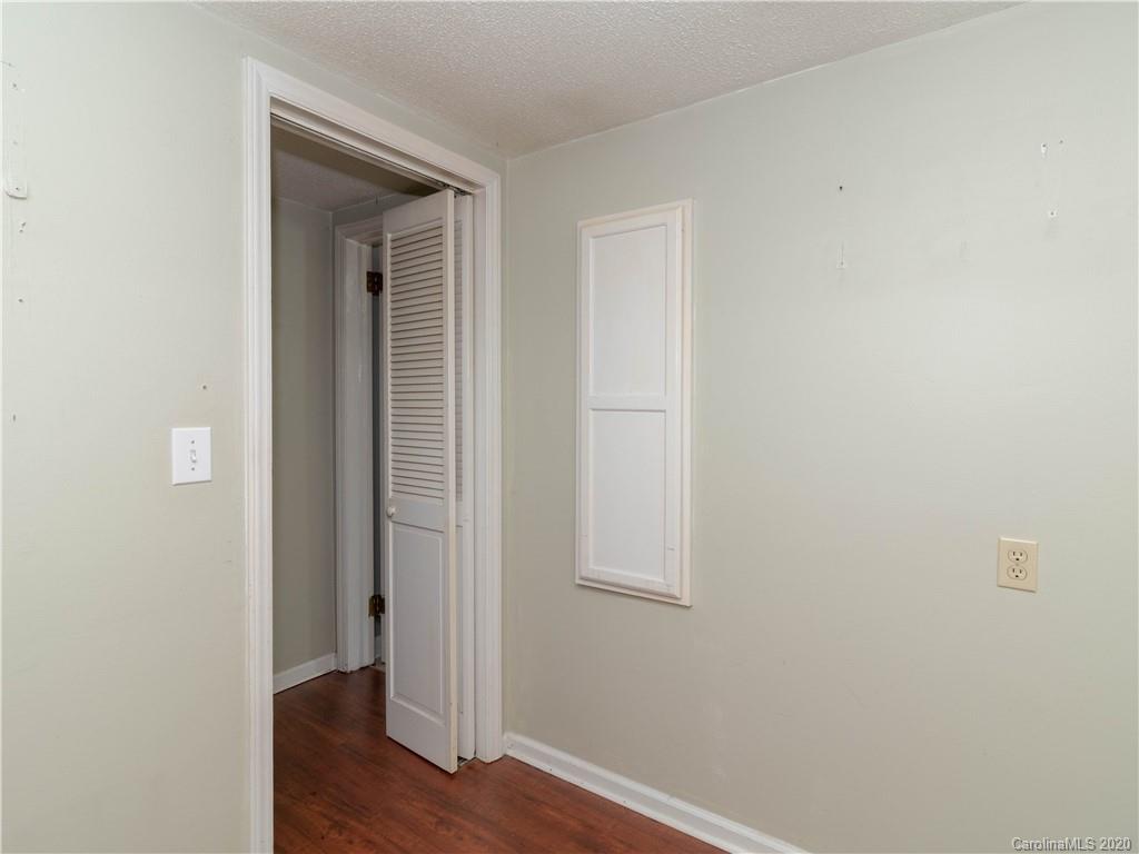 367 Sunny Brook Drive Spruce Pine, NC 28777 - Photo 18 of 23 Gallery Image 18