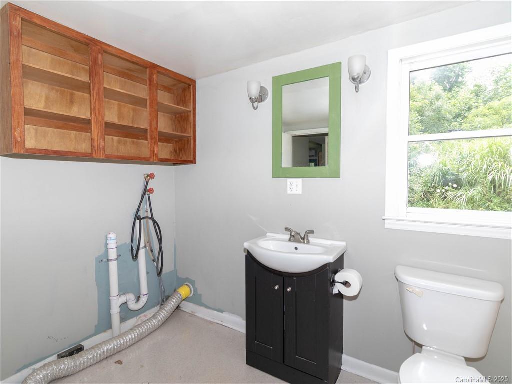 367 Sunny Brook Drive Spruce Pine, NC 28777 - Photo 20 of 23 Gallery Image 20