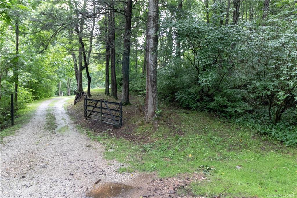 367 Sunny Brook Drive Spruce Pine, NC 28777 - Photo 22 of 23 Gallery Image 22