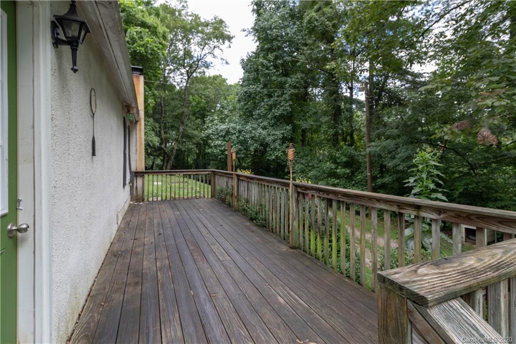 367 Sunny Brook Drive Spruce Pine, NC 28777 - Photo 7 of 23 Gallery Image 7