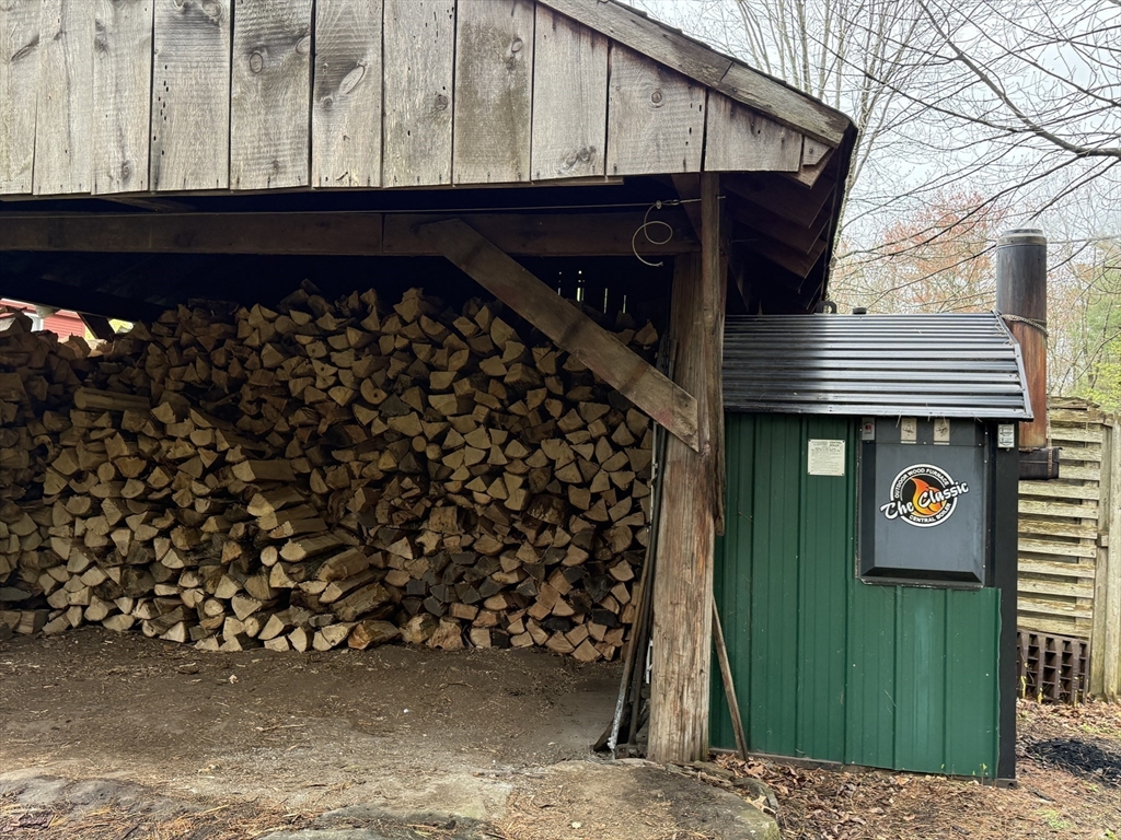 729 N Road Hardwick, MA 01037 - Photo 11 of 37