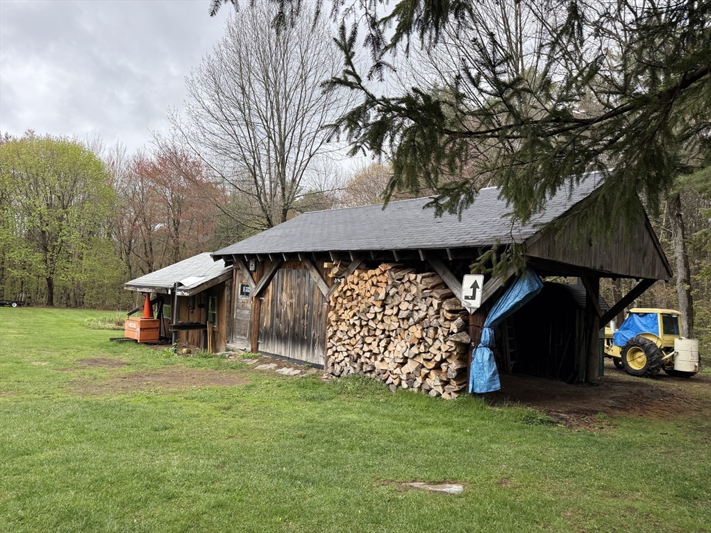 729 N Road Hardwick, MA 01037 - Photo 12 of 37