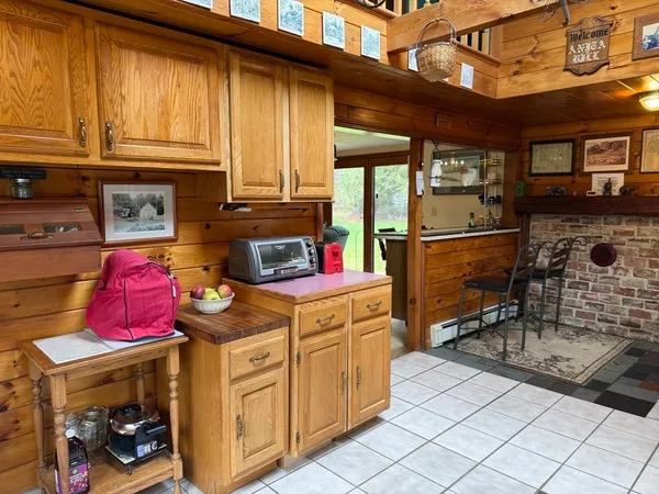 $315,000 | 729 N Road, Hardwick, MA 01037