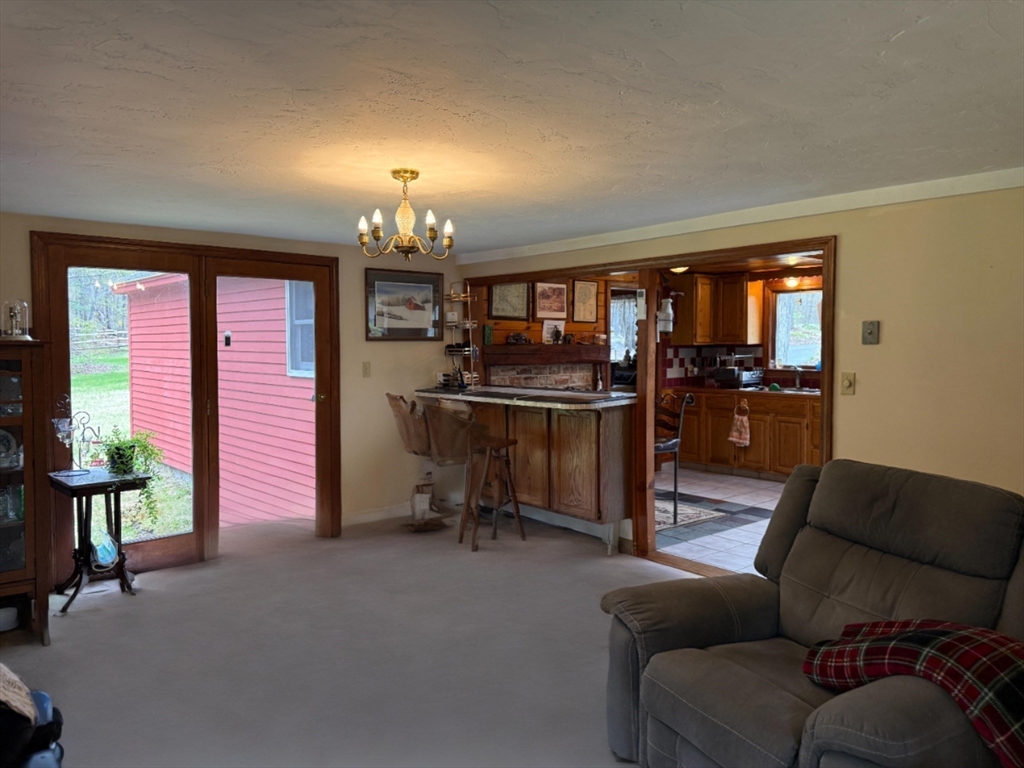729 N Road Hardwick, MA 01037 - Photo 19 of 37