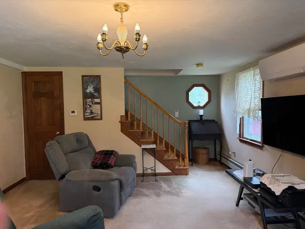 $315,000 | 729 N Road, Hardwick, MA 01037
