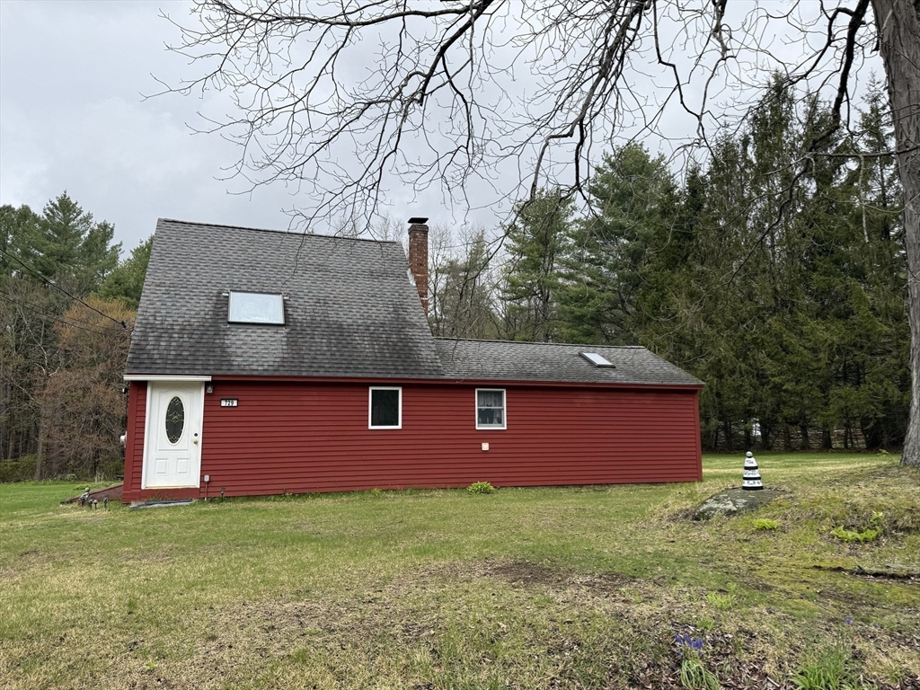 729 N Road Hardwick, MA 01037 - Photo 2 of 37