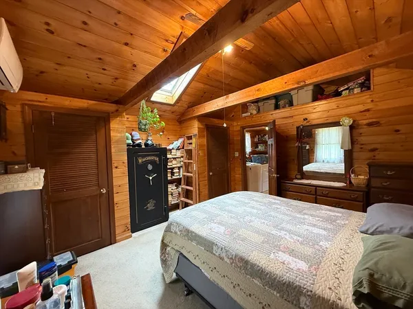 $315,000 | 729 N Road, Hardwick, MA 01037
