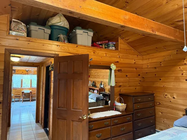 $315,000 | 729 N Road, Hardwick, MA 01037