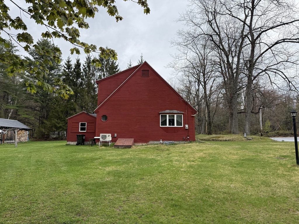 729 N Road Hardwick, MA 01037 - Photo 3 of 37