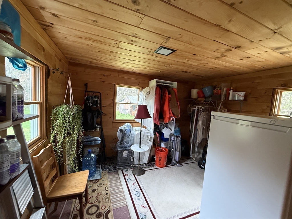 729 N Road Hardwick, MA 01037 - Photo 31 of 37