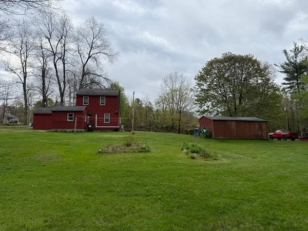 $315,000 | 729 N Road, Hardwick, MA 01037