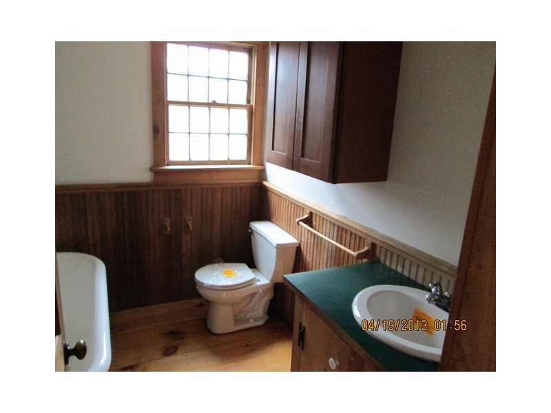 445 Perry Hill Road Coventry, RI 02816 - Photo 6 of 6 Bathroom.