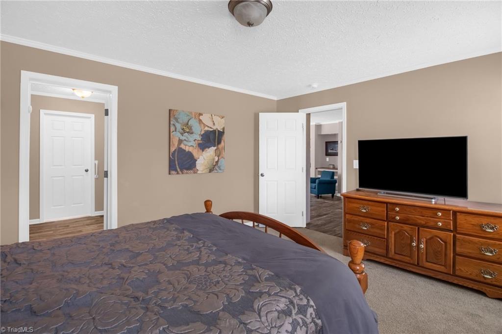 4102 Presbyterian Road Greensboro, NC 27406 - Photo 14 of 30