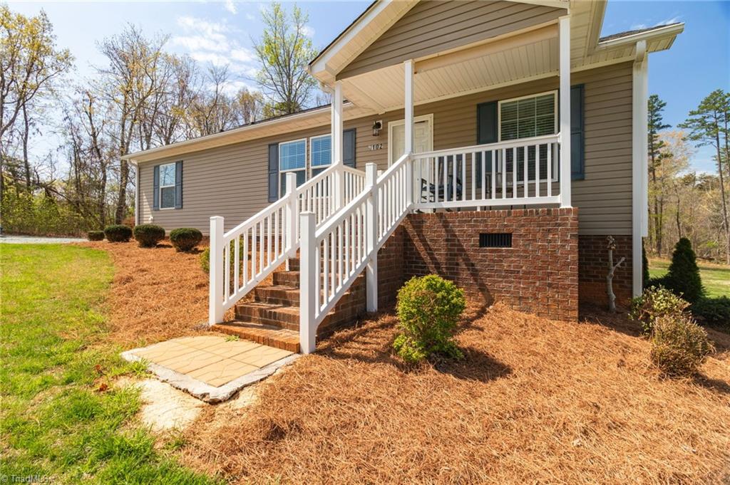 4102 Presbyterian Road Greensboro, NC 27406 - Photo 2 of 30