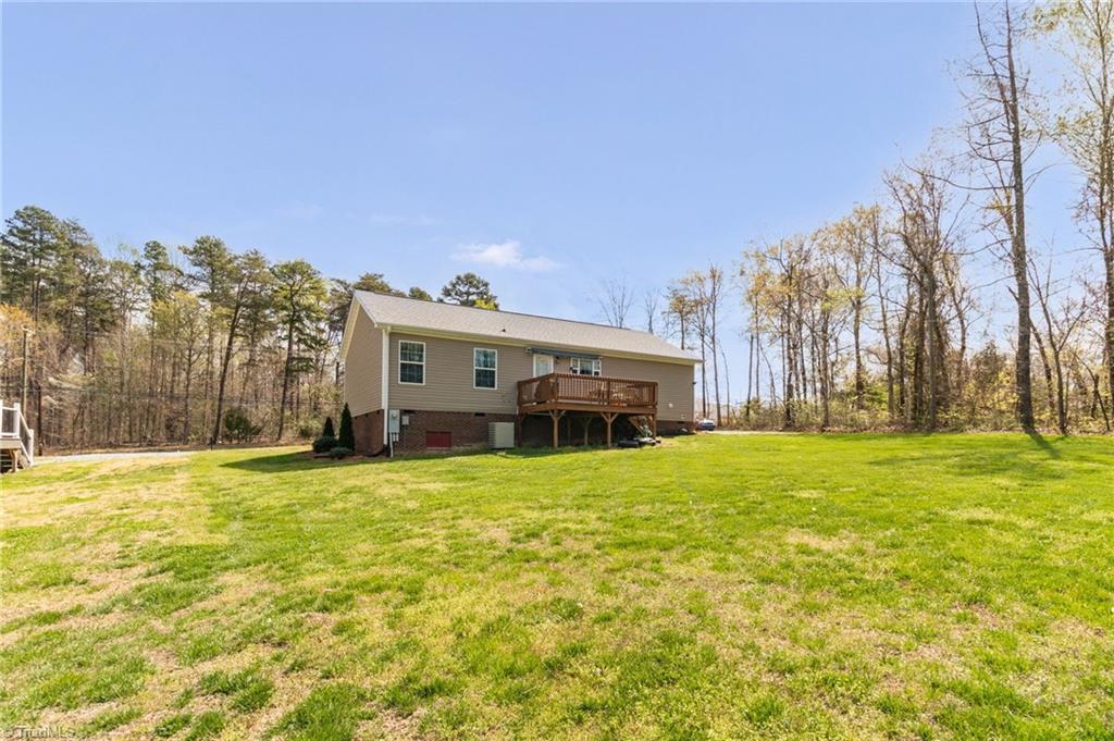 4102 Presbyterian Road Greensboro, NC 27406 - Photo 3 of 30