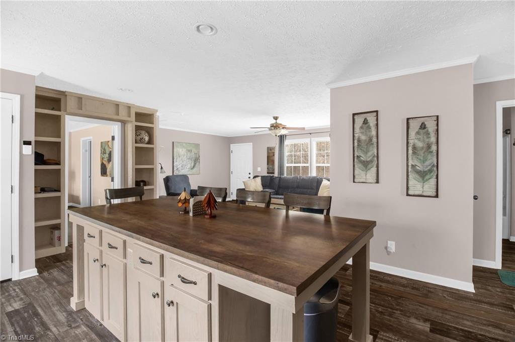 4102 Presbyterian Road Greensboro, NC 27406 - Photo 10 of 30