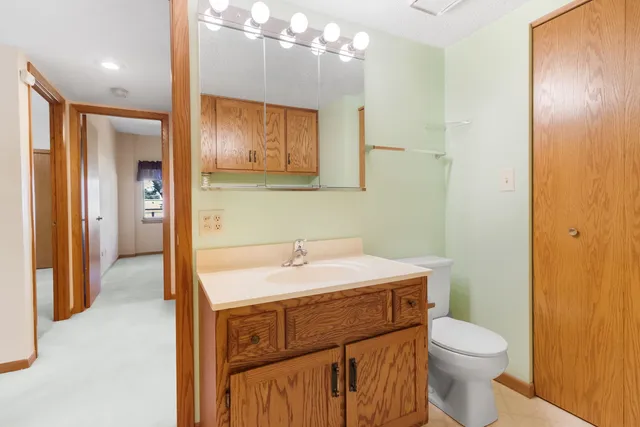 $174,900 | 3119 Ingalls Avenue, Unit 2A, Joliet, IL 60435