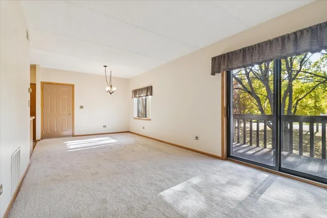 $174,900 | 3119 Ingalls Avenue, Unit 2A, Joliet, IL 60435