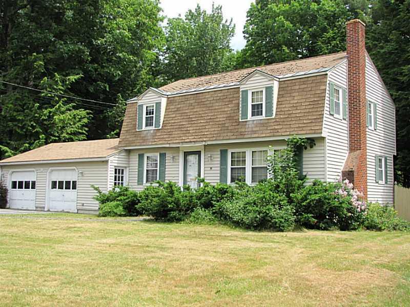 94 Woodfield Road Portland, ME 04102 - Photo 2 of 5 Exterior Front.