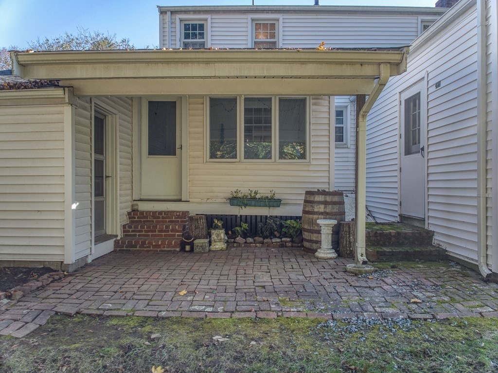 26 Windsor Road Stoneham, MA 02180 - Photo 28 of 30 Gallery Image 28