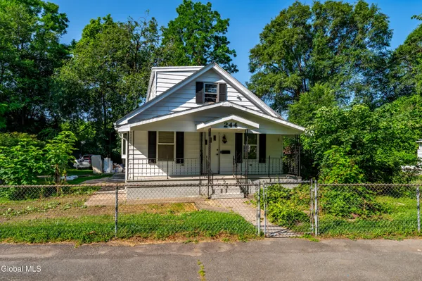 $289,999 | 244 William Street, Schenectady, NY 12303