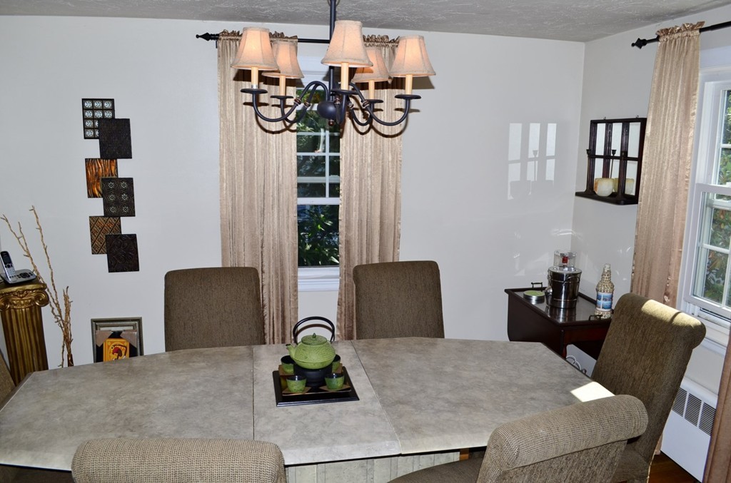 136 Ferncroft Road Milton, MA 02186 - Photo 13 of 29 Gallery Image 13