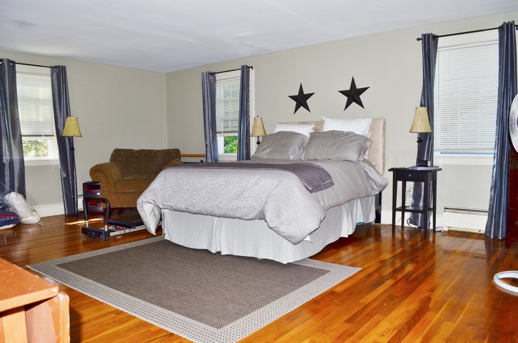 136 Ferncroft Road Milton, MA 02186 - Photo 18 of 29 Gallery Image 18