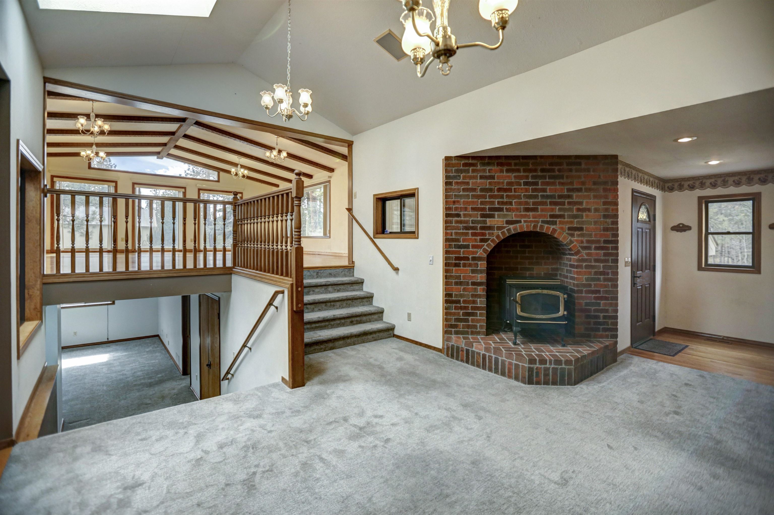 5910 North Thierman Road Spokane, WA 99217 - Photo 7 of 50