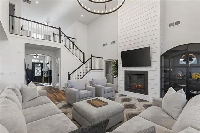 $725,000 | 1101 Michigan Circle, Hoschton, GA 30548