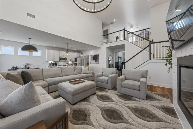 $725,000 | 1101 Michigan Circle, Hoschton, GA 30548