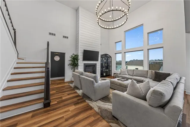 $725,000 | 1101 Michigan Circle, Hoschton, GA 30548