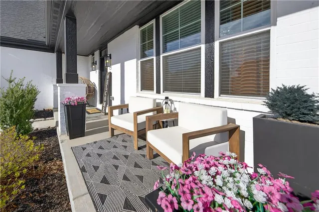 $725,000 | 1101 Michigan Circle, Hoschton, GA 30548