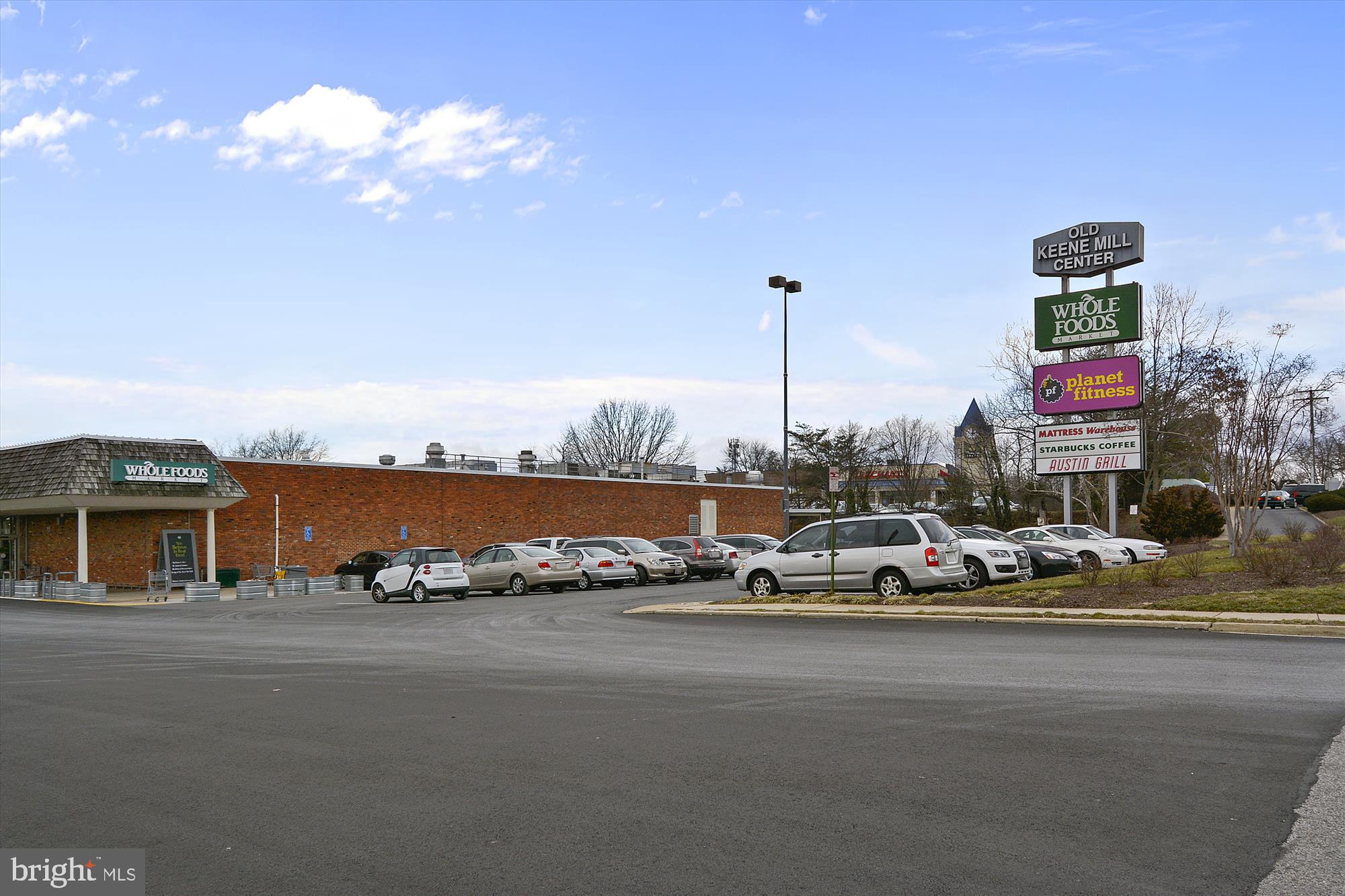 7707 Lexton Place, Unit 41 Springfield, VA 22152 - Photo 39 of 56 CONVENIENT COMMUNITY SHOPPING