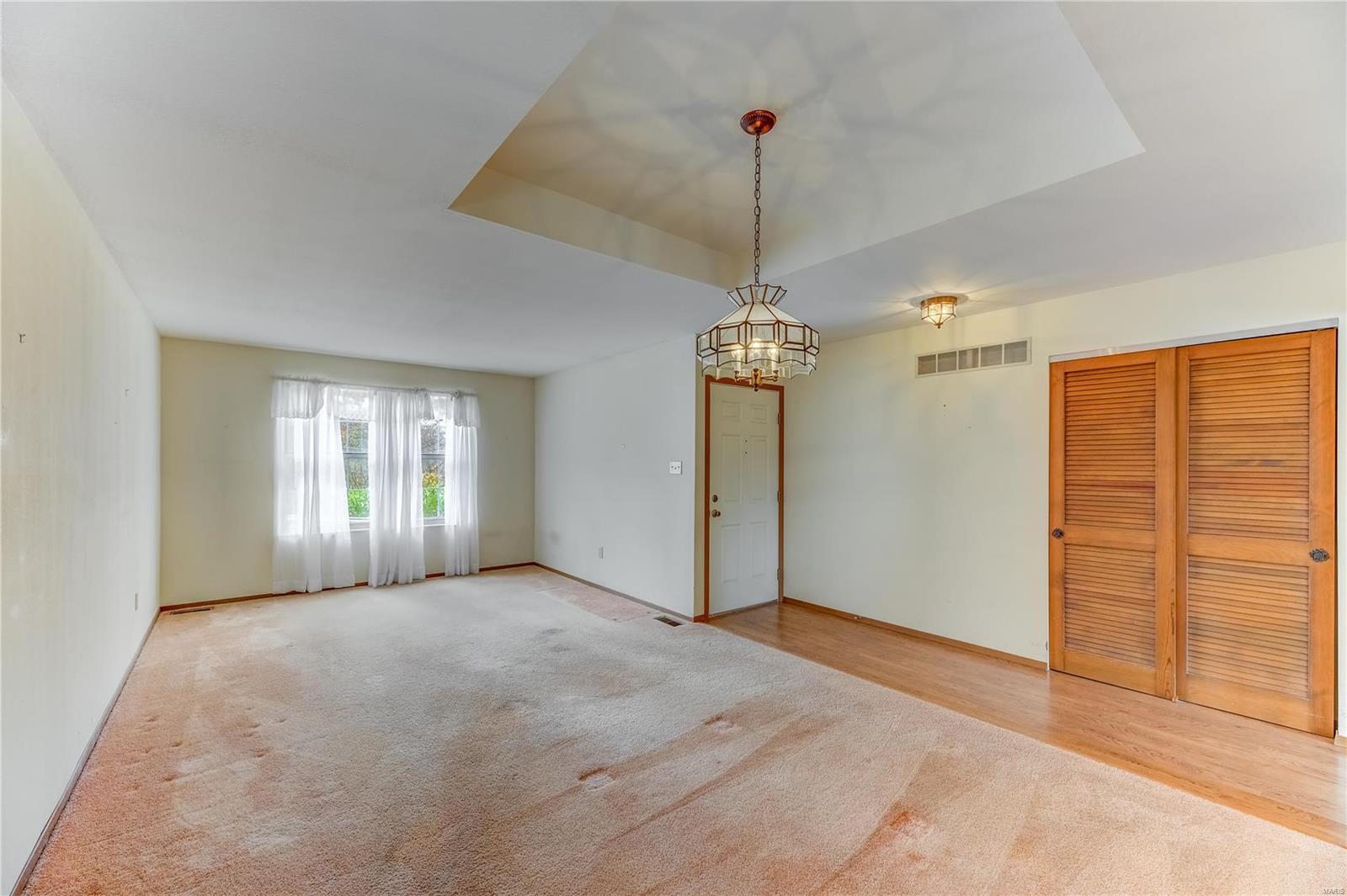 1851 Smizer Mill Road Fenton, MO 63026 - Photo 5 of 22 Gallery Image 5
