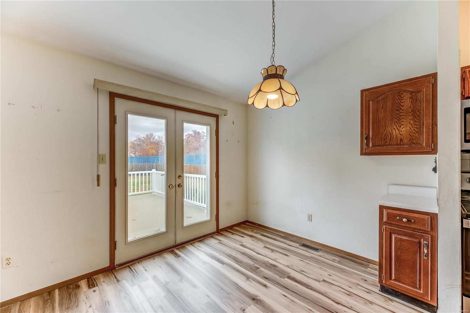 1851 Smizer Mill Road Fenton, MO 63026 - Photo 9 of 22 Gallery Image 9