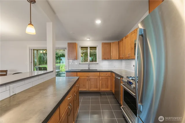 $419,000 | 109 View Drive, Aberdeen, WA 98520