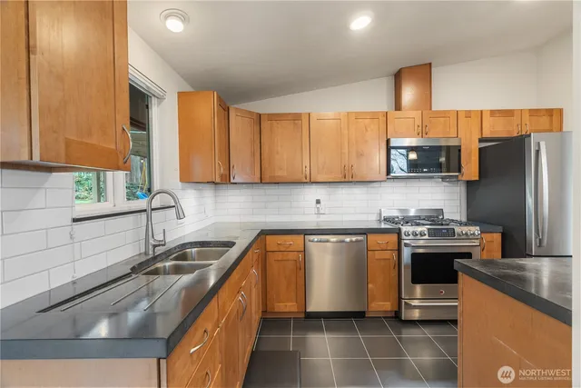 $419,000 | 109 View Drive, Aberdeen, WA 98520